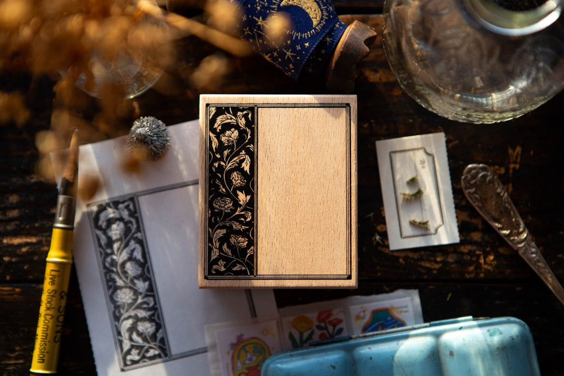 OURS Flower Frame A Rubber Stamp