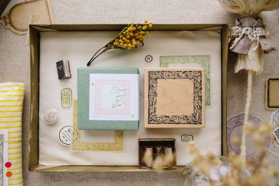 OURS Muguet Frame Rubber Stamp