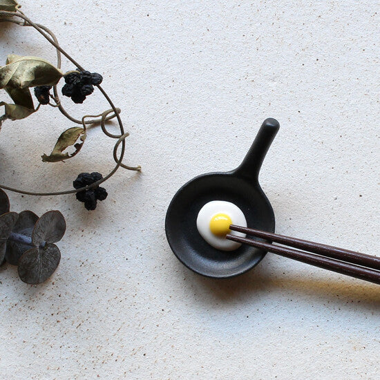 Ceramic Fried Egg Skillet Chopstick Rest